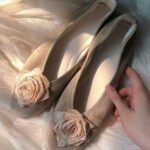 Retro Floral Splicing Soft Flat Feet Shoes Khaki