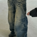 'Graphic Lining' Baggy Jeans